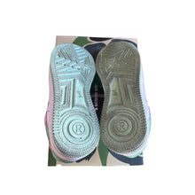 Load image into Gallery viewer, 8.5 Bape Pastel Pack Green Leather Bape Sta