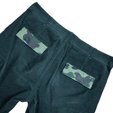 Load image into Gallery viewer, M 32 Waist Bape Corduroy Camo Cargo Shorts