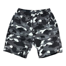 Load image into Gallery viewer, M 32 Waist Bape City Camo Nylon Shorts