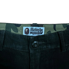 Load image into Gallery viewer, M 32 Waist Bape Corduroy Camo Cargo Shorts