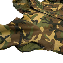 Load image into Gallery viewer, XL Vintage US Military BDU Rain Jacket Green Camo