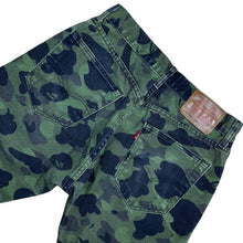 Load image into Gallery viewer, 31" X 32" Bape Levis Green Camo Print Denim Jeans