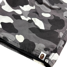 Load image into Gallery viewer, M 32 Waist Bape City Camo Nylon Shorts