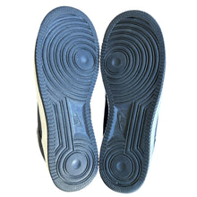 Load image into Gallery viewer, 10 Nike 2004 Air Force One Hustler Pack