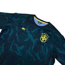 Load image into Gallery viewer, XL Nike SB 2014 Brazil Camo Jersey Dri Fit CBF