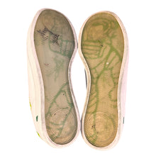 Load image into Gallery viewer, 8 Ice Cream Blue Green Dice Boutique Sneaker Pharrell
