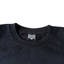 Load image into Gallery viewer, M Bounty Hunter Tiger Skull Tee