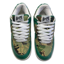 Load image into Gallery viewer, 8 Bape Green Camo Skate Sta
