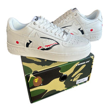 Load image into Gallery viewer, 11 Brand New Bape Sta Shark M2 White
