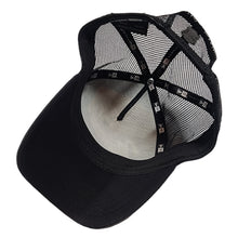 Load image into Gallery viewer, Number (N)ine Trucker Hat Fender 9 BLACK WHITE