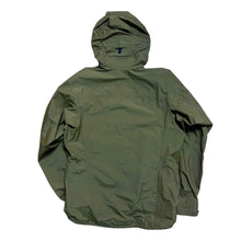 Load image into Gallery viewer, Large Arc&#39;teryx Beta Jacket Men&#39;s