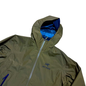 Large Arc'teryx Beta Jacket Men's