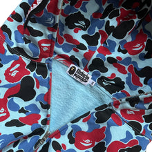 Load image into Gallery viewer, 3XL Bape Chicago Camo Exclusive Full Zip Shark Hoody