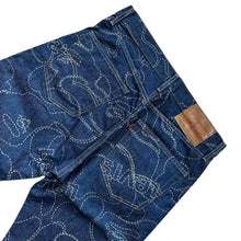 Load image into Gallery viewer, Brand New 33" X 32" Bape Levis Camo Print Denim Jeans
