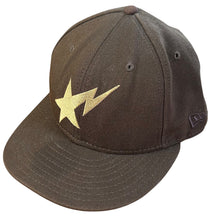 Load image into Gallery viewer, 7 1/2 Bape X New Era Brown Sta Fitted Hat